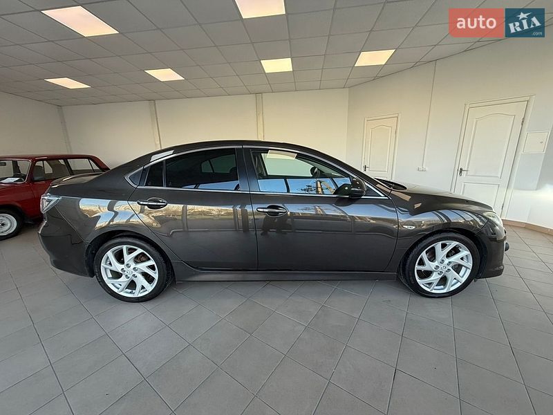 Седан Mazda 6 2012 в Запоріжжі