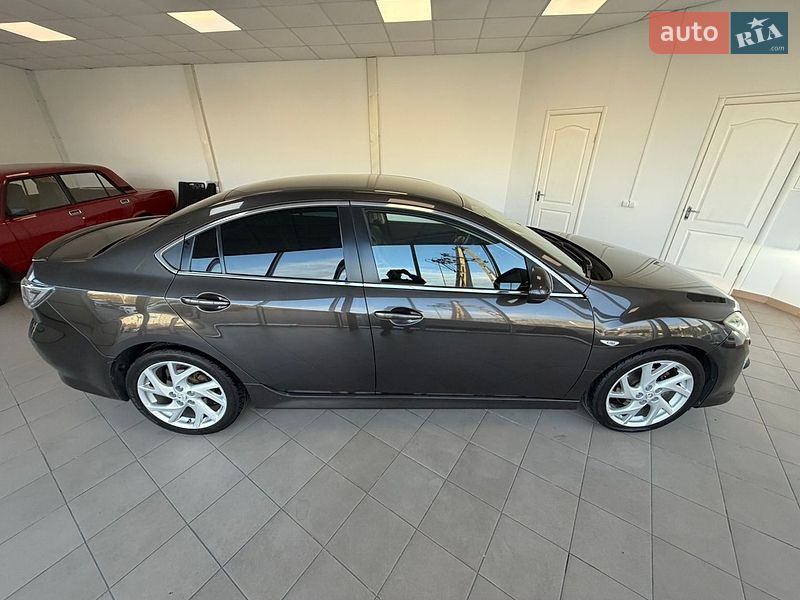 Седан Mazda 6 2012 в Запоріжжі