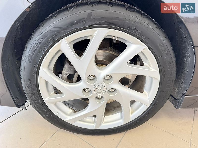 Седан Mazda 6 2012 в Запоріжжі