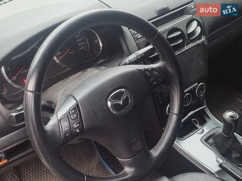 Седан Mazda 6 2005 в Казатине