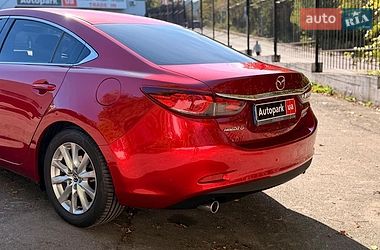 Седан Mazda 6 2016 в Киеве