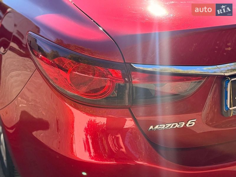 Седан Mazda 6 2016 в Киеве