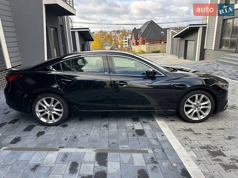Седан Mazda 6 2016 в Чернівцях