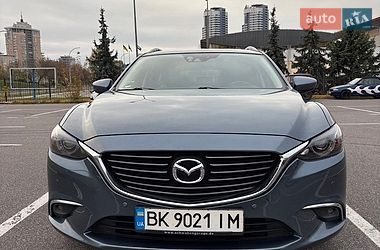 Универсал Mazda 6 2014 в Киеве
