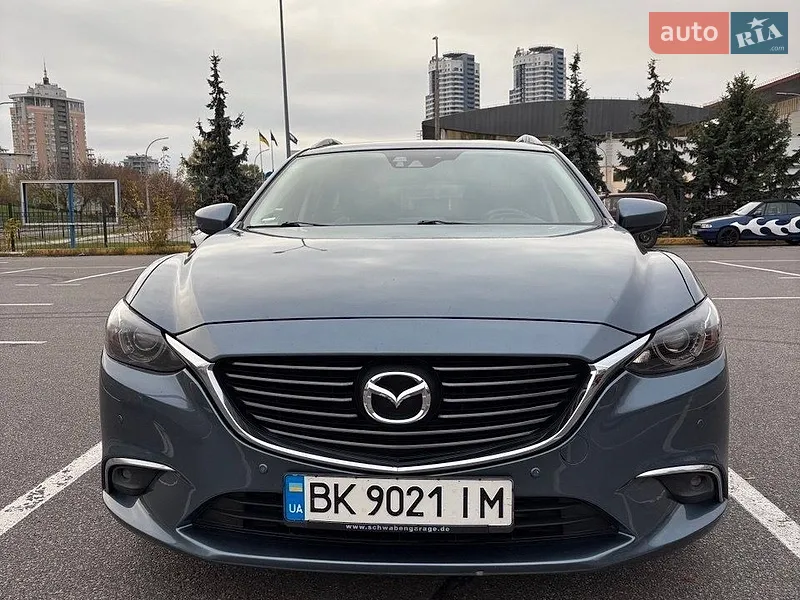 Mazda 6