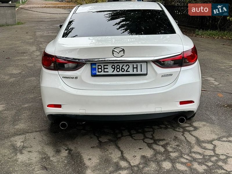 Седан Mazda 6 2014 в Умані