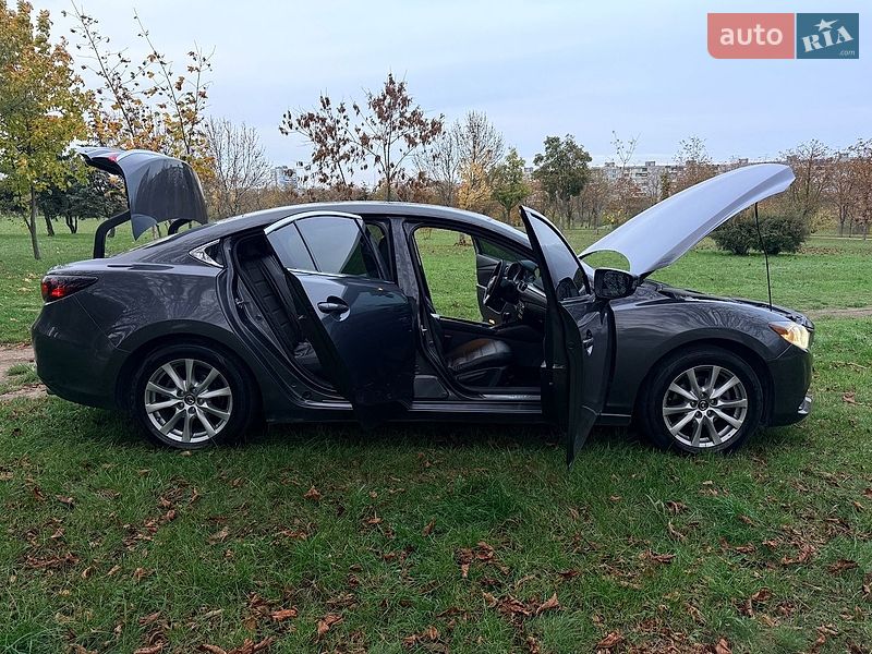 Седан Mazda 6 2016 в Запоріжжі