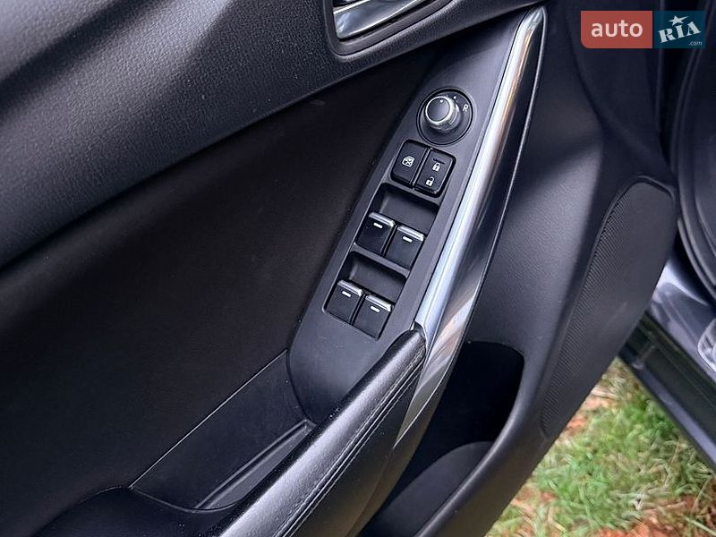 Седан Mazda 6 2016 в Запоріжжі