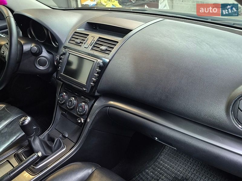 Универсал Mazda 6 2011 в Львове