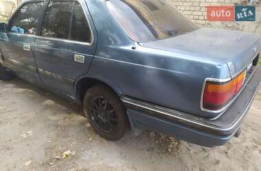 Седан Mazda 929 1988 в Хмельницком
