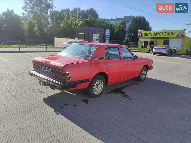 Седан Mazda 929 1981 в Львове