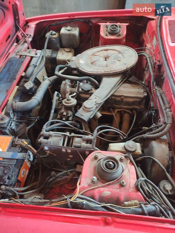Седан Mazda 929 1981 в Львове