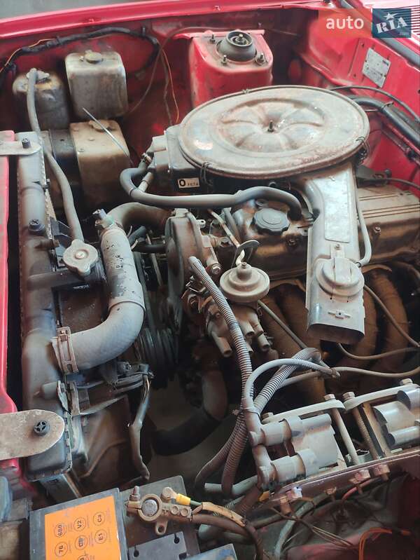 Седан Mazda 929 1981 в Львове