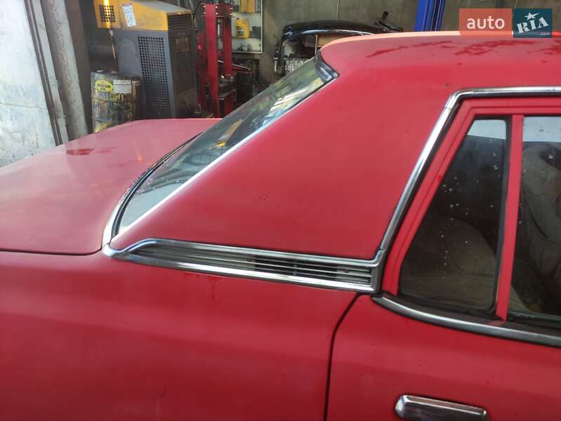 Седан Mazda 929 1981 в Львове