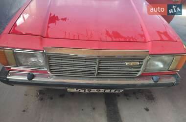 Седан Mazda 929 1981 в Львове