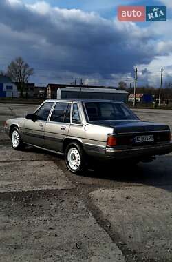 Седан Mazda 929 1988 в 