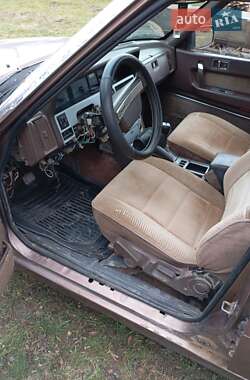 Седан Mazda 929 1987 в 