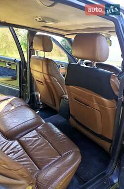 Седан Mazda 929 1988 в 