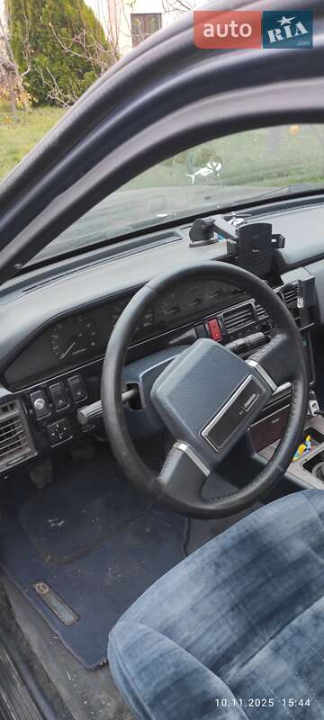 Седан Mazda 929 1989 в Броварах