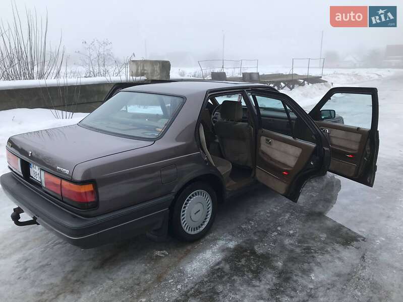 Седан Mazda 929 1989 в Киеве фото 7 Седан Mazda 929 1989 в Киеве