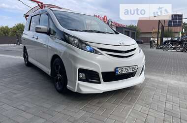 Минивэн Mazda Biante 2012 в Киеве