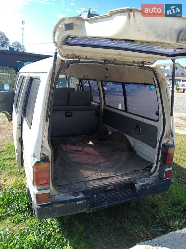 Микроавтобус Mazda Bongo 1993 в Виннице