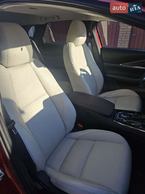 Внедорожник / Кроссовер Mazda CX-30 2021 в Киеве