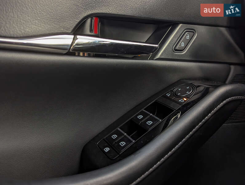 Внедорожник / Кроссовер Mazda CX-30 2023 в Ровно