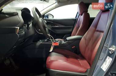 Позашляховик / Кросовер Mazda CX-30 2024 в 