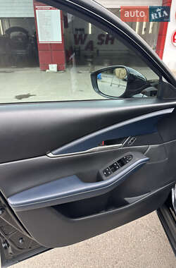 Позашляховик / Кросовер Mazda CX-30 2020 в 