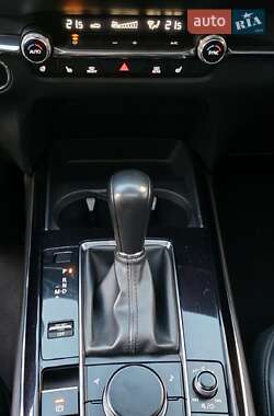 Позашляховик / Кросовер Mazda CX-30 2022 в 