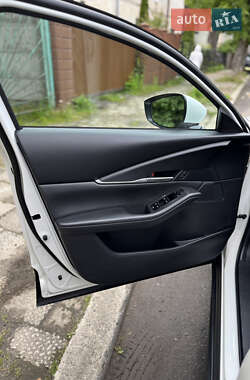 Внедорожник / Кроссовер Mazda CX-30 2022 в 