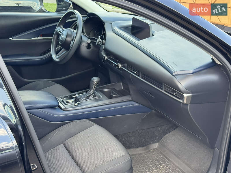 Внедорожник / Кроссовер Mazda CX-30 2020 в Сумах