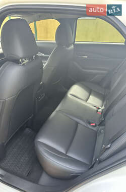 Позашляховик / Кросовер Mazda CX-30 2021 в 