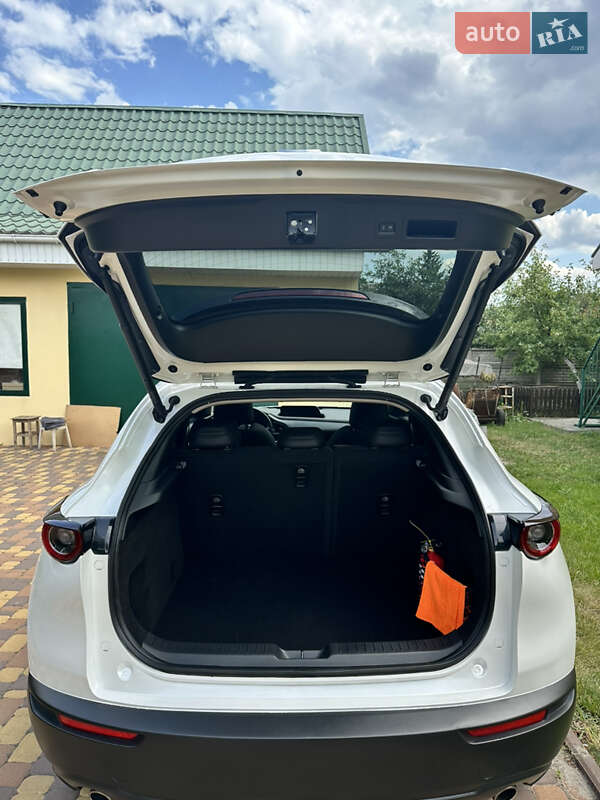 Внедорожник / Кроссовер Mazda CX-30 2021 в Киеве