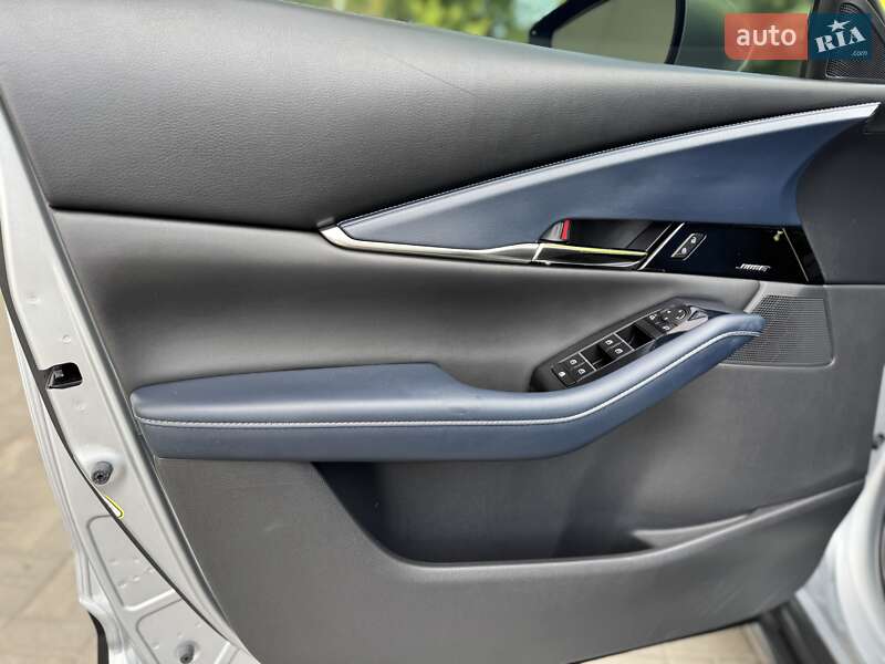 Позашляховик / Кросовер Mazda CX-30 2019 в Дніпрі