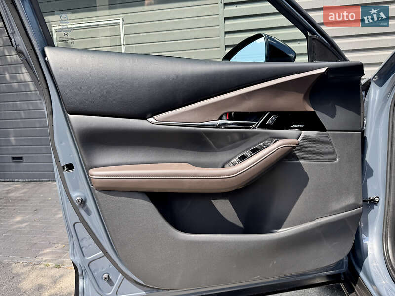 Внедорожник / Кроссовер Mazda CX-30 2021 в Киеве фото 29 Внедорожник / Кроссовер Mazda CX-30 2021 в Киеве