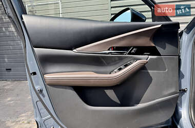 Позашляховик / Кросовер Mazda CX-30 2021 в 
