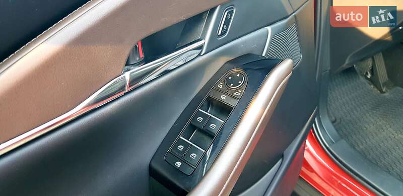 Внедорожник / Кроссовер Mazda CX-30 2020 в Днепре