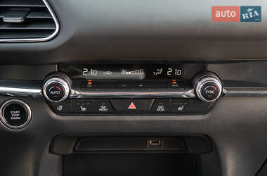 Внедорожник / Кроссовер Mazda CX-30 2021 в 