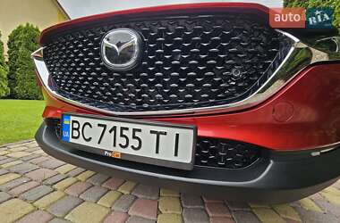 Позашляховик / Кросовер Mazda CX-30 2020 в 