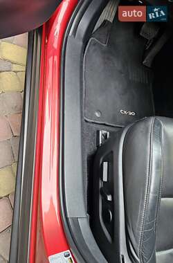 Позашляховик / Кросовер Mazda CX-30 2020 в 
