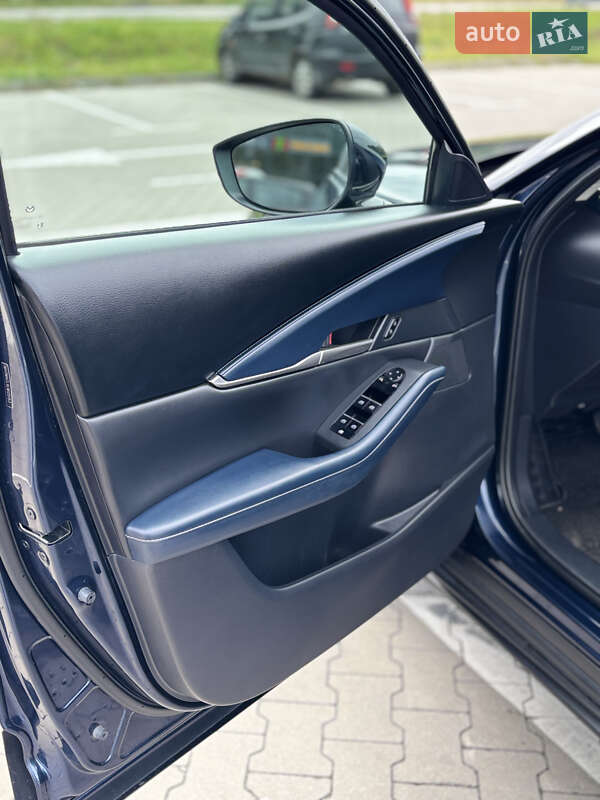 Внедорожник / Кроссовер Mazda CX-30 2020 в Вышгороде