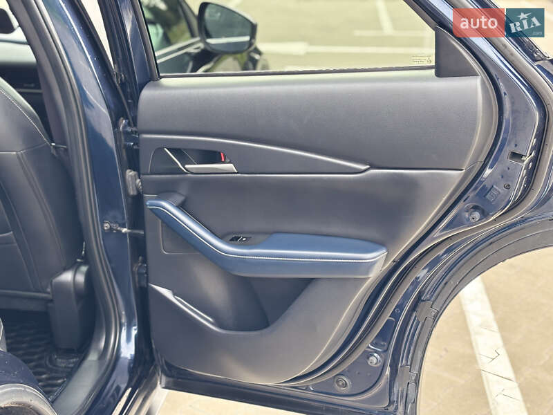 Внедорожник / Кроссовер Mazda CX-30 2020 в Вышгороде