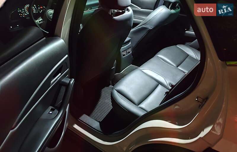 Внедорожник / Кроссовер Mazda CX-30 2022 в Днепре фото 29 Внедорожник / Кроссовер Mazda CX-30 2022 в Днепре