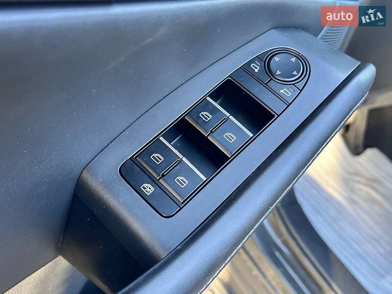 Позашляховик / Кросовер Mazda CX-30 2022 в Одесі фото 15 Позашляховик / Кросовер Mazda CX-30 2022 в Одесі