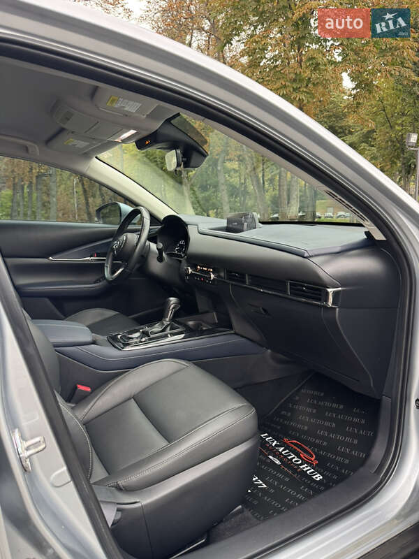 Внедорожник / Кроссовер Mazda CX-30 2020 в Киеве