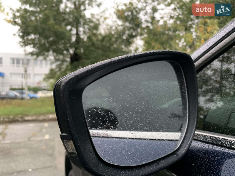 Внедорожник / Кроссовер Mazda CX-30 2023 в Киеве