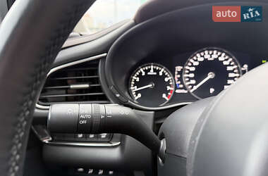 Позашляховик / Кросовер Mazda CX-30 2020 в 