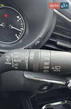 Позашляховик / Кросовер Mazda CX-30 2024 в 